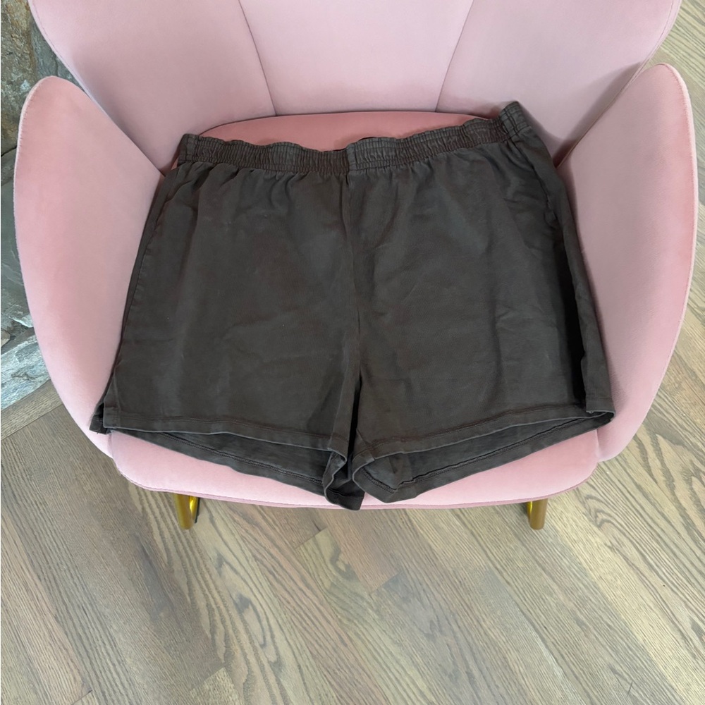 SKIMS small brown Outdoor Jersey Shorts BRAND NEW